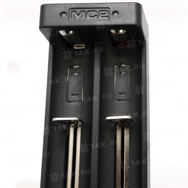 Зарядное устройство XTAR MC2 для аккумуляторных элементов с USB кабелем 3